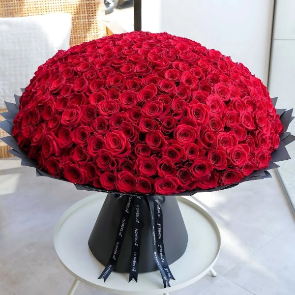 365 Red Roses Bouquet - A Rose for Every Day - Flowers to Nepal - FTN