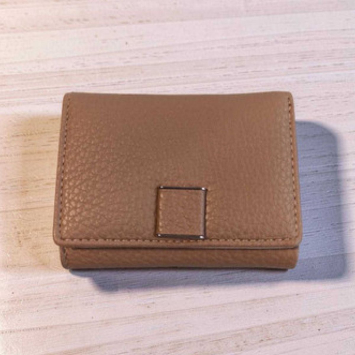 Boershi Khaki PU Trifold Wallet - Flowers to Nepal - FTN