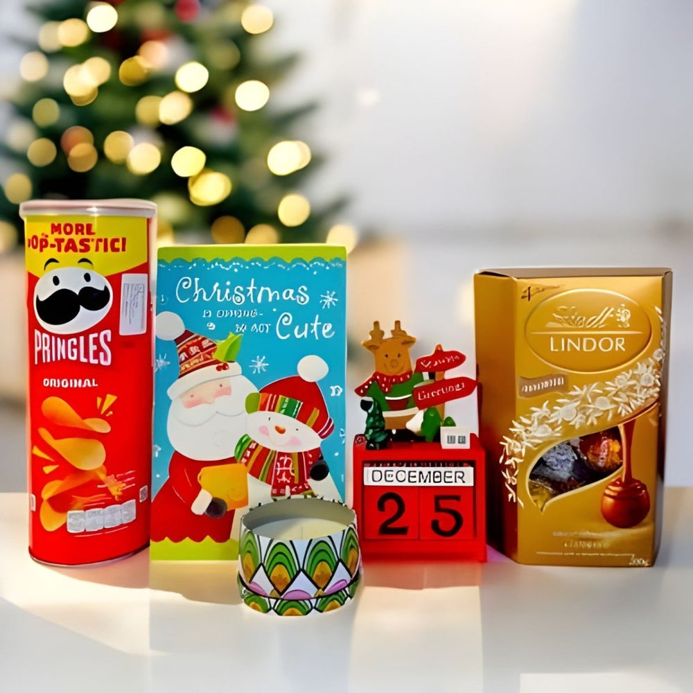 Christmas Delight Candle & Treat Set with Card - Flowers to Nepal - FTN