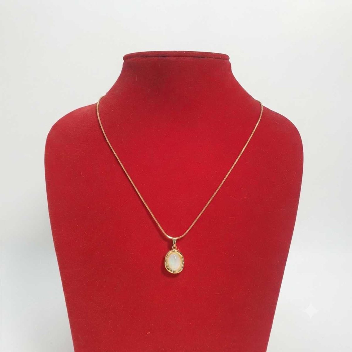 Classic Oval Pendant Necklace - Flowers to Nepal - FTN