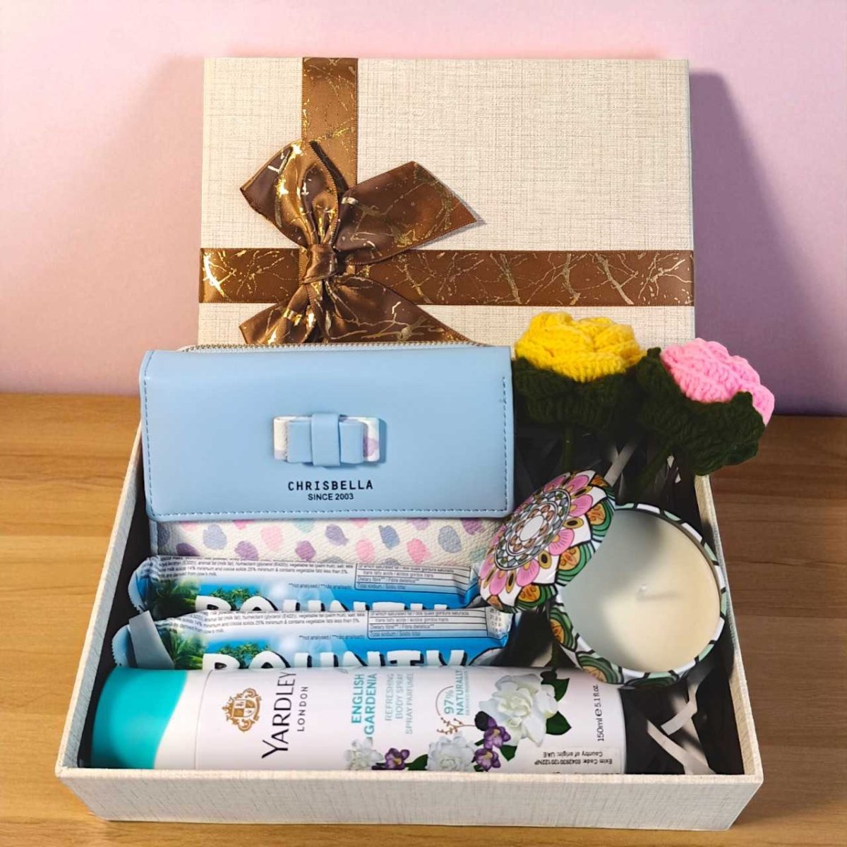 Crochet Roses & Accessories Gift for Her - Flowers to Nepal - FTN