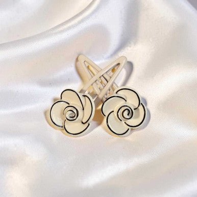Cute Floral One Pair Mini Hair Clips (Color May Vary) - Flowers to Nepal - FTN