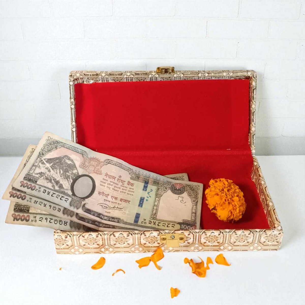 
                  
                    Festive Cash Sagun Envelope Box With Rs 3,000 - Flowers to Nepal - FTN
                  
                