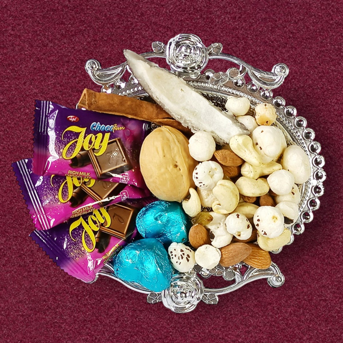 Gift Tray With Sweets & Dry Nuts - Flowers to Nepal - FTN