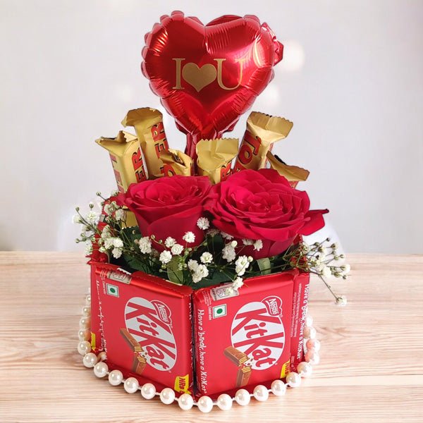 KitKat, Roses & Balloon joyful tower - Flowers to Nepal - FTN