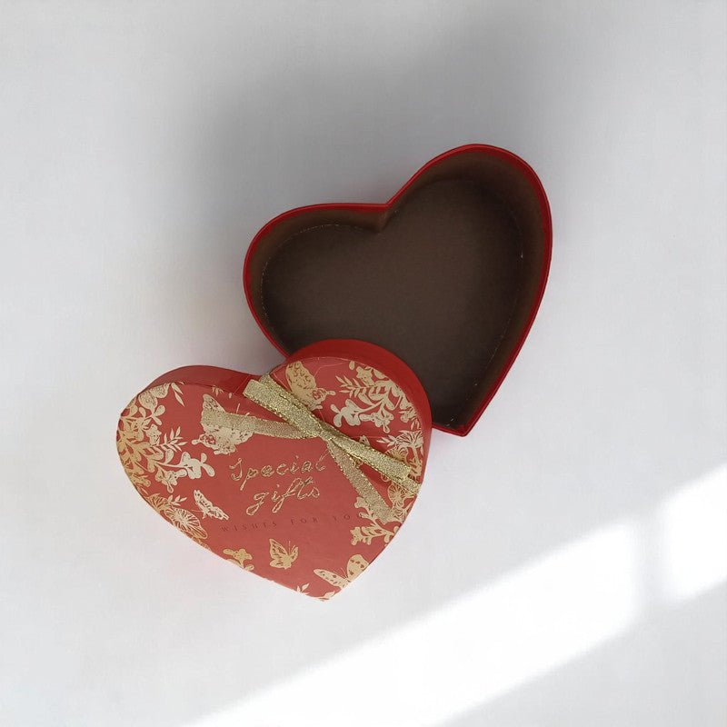 Medium Heart-Shaped Gift Box - Medium - Flowers to Nepal - FTN