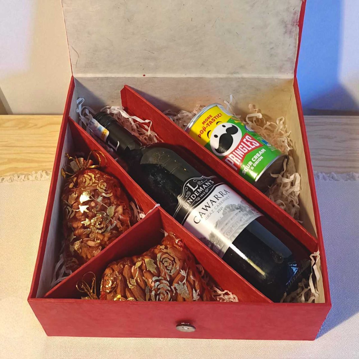 Red Wine with Nuts & Pringles - Flowers to Nepal - FTN