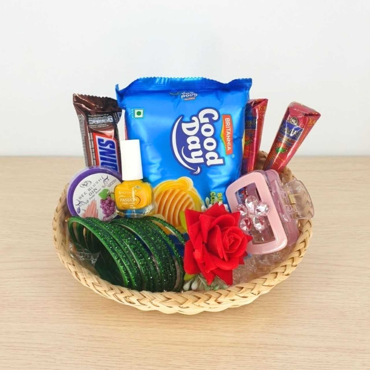 Traditional Shrawan Beauty Care Gift Set - Flowers to Nepal - FTN