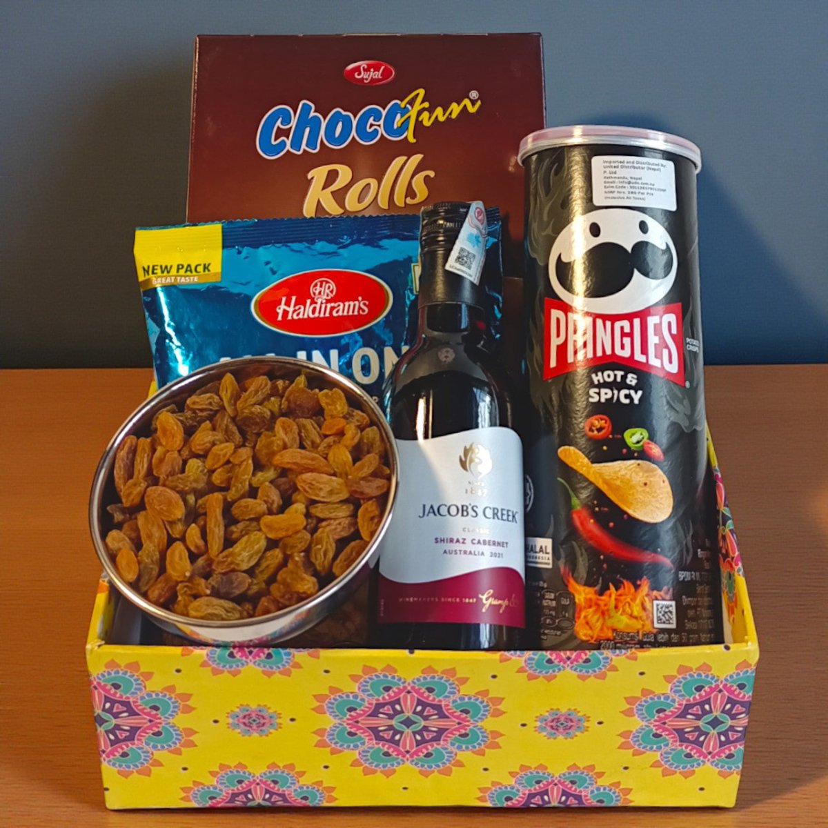 Wine, Dry Fruits & Snacks Box - Flowers to Nepal - FTN