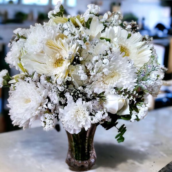 Attractive White Daisy & Carnation In A Vase - Flowers to Nepal - FTN