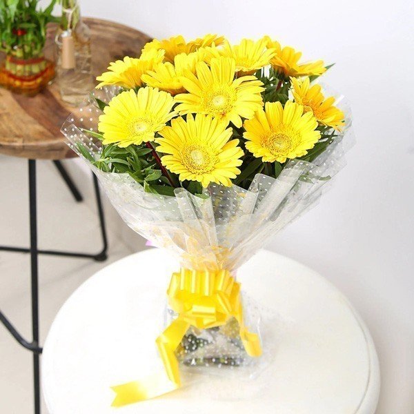 Classic 10 Yellow Gerbera Fresh Flower Bunch - Flowers to Nepal - FTN