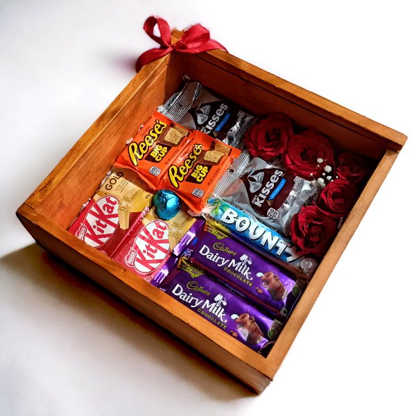 Delicious Assorted Chocolates & Roses Combo In Box - Flowers to Nepal - FTN