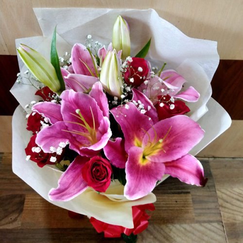 Elegant Pink Lilies & Red Roses Bouquet - Flowers to Nepal - FTN