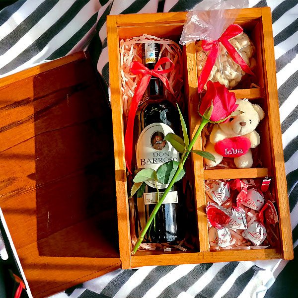 "Romantic Red Wine & Roses Gift Box" - Flowers to Nepal - FTN