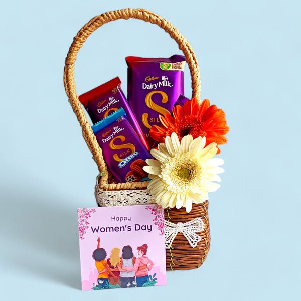 Women's Day Sweets and Greeting Card Combo - Flowers to Nepal - FTN